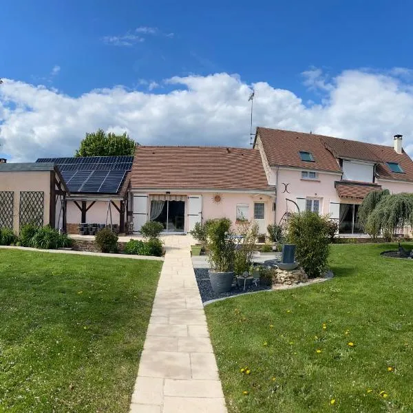 Une parenthèse fleurie, hotel v destinaci La Heunière