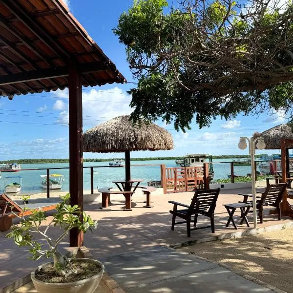 Pousada Rio Aratuá, hotel v destinaci Galinhos