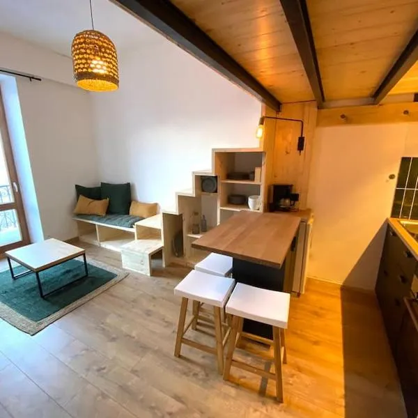 Studio au coeur du village de La Grave, hotel v destinácii La Grave