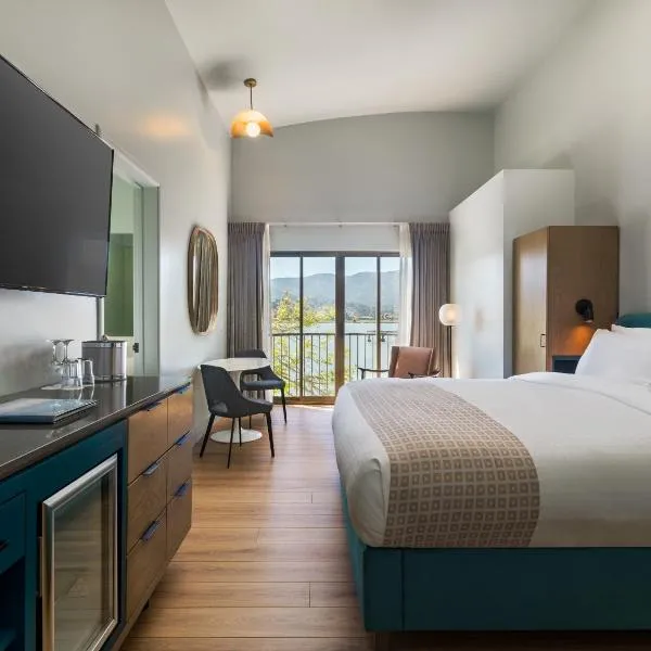 Acqua Hotel, hotel v destinaci Mill Valley