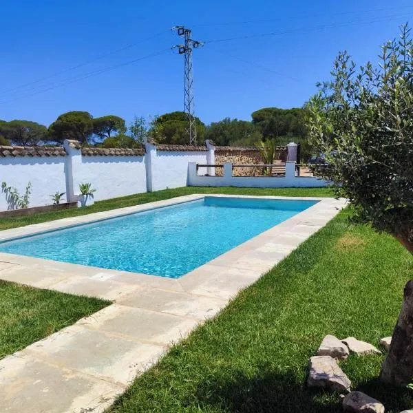Hacienda la Yerbabuena, hotel v destinaci Cádiz
