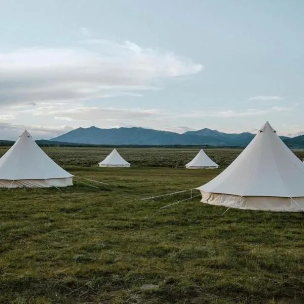Wander Camp Yellowstone, hotel v destinaci Island Park
