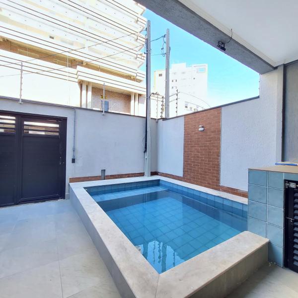 Casa Encantadora com opcao de piscina aquecida, lazer completo e do lado da praia - Foto 2