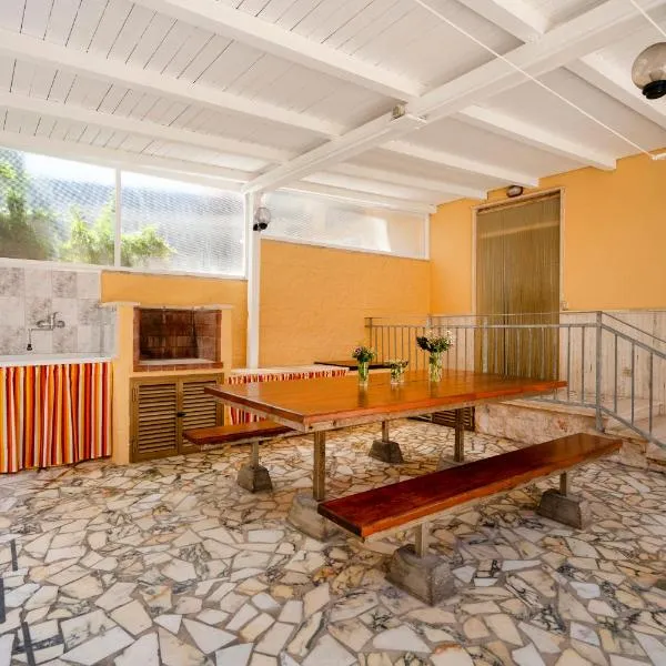 COZY - HOUSE a 100 m dal mare e Parcheggio Privato by APE, hotel a Torre Canne