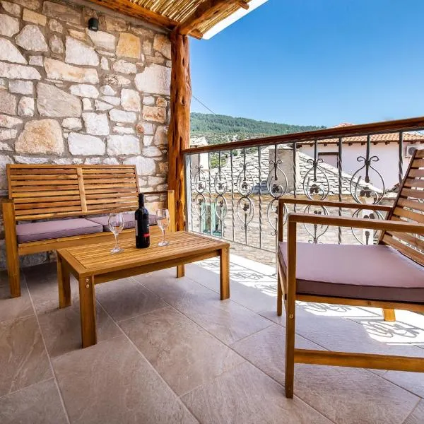 Theros Easy Living, hotel din Theologos