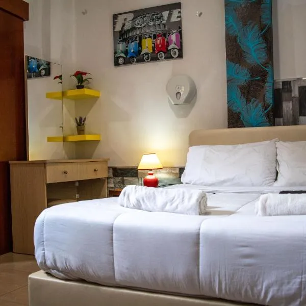 Marina's Rooms, hotel v destinaci Larnaka