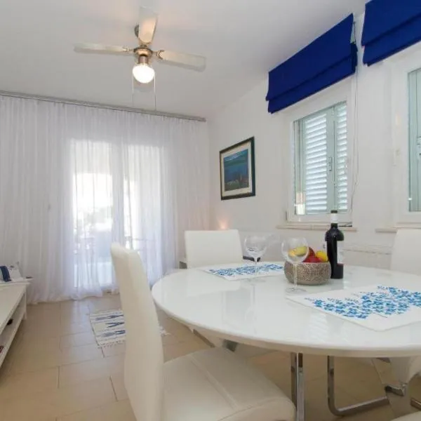 Apartments Villa Olea, hotell sihtkohas Lumbarda