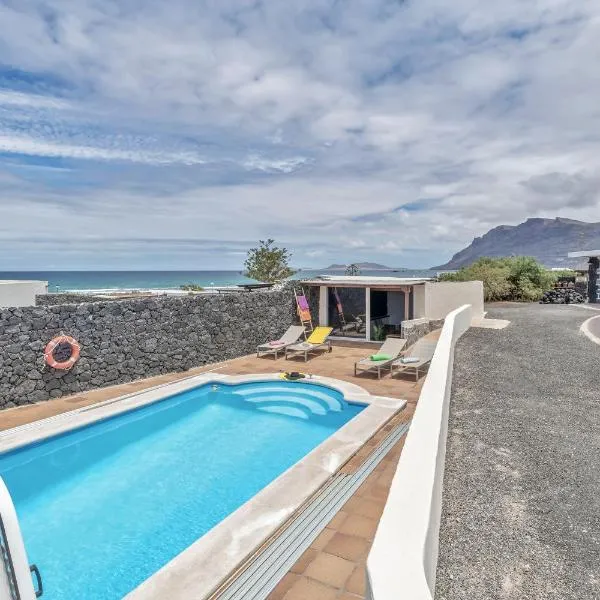 Villalmar, hotel v destinaci Famara