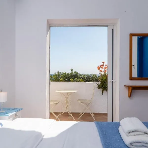 Babis & Popi Rooms and Studios, hotel v destinaci Frangokastello