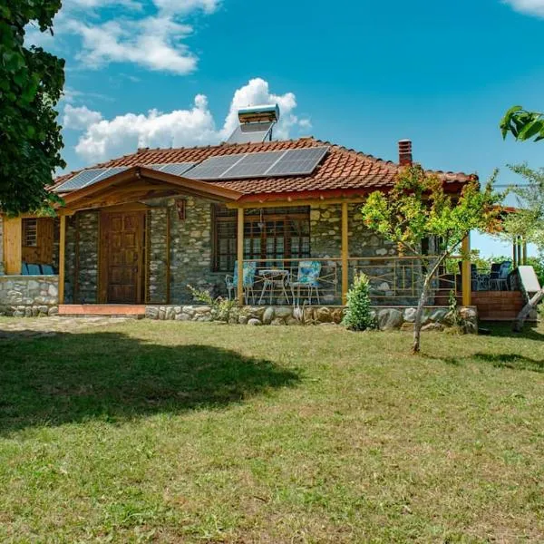 Zeusplace Skotina Country House, hotel in Paralía Skotínis