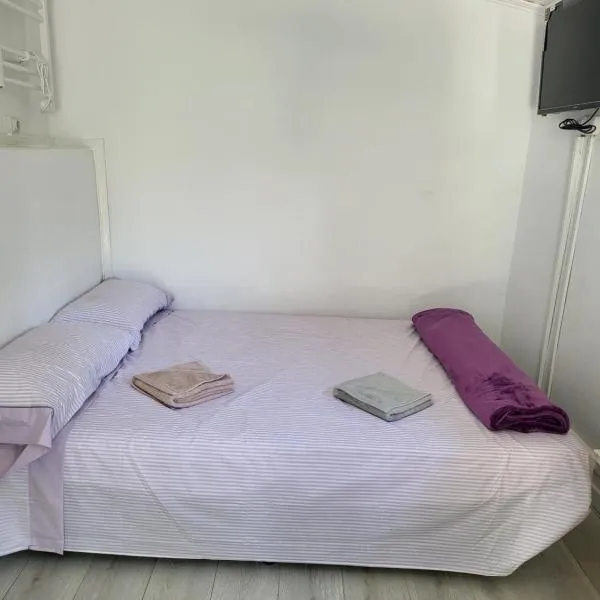 Apartaments Kandy 2, hotel in Calafell