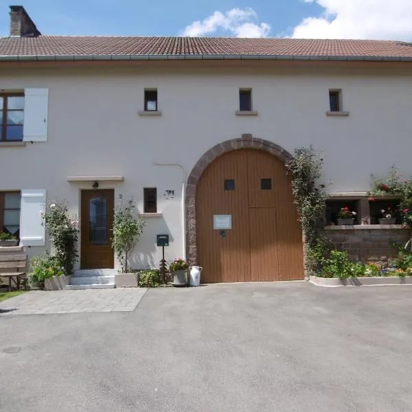 Chez Catherine et Roger, hotel v destinácii Brouvelieures