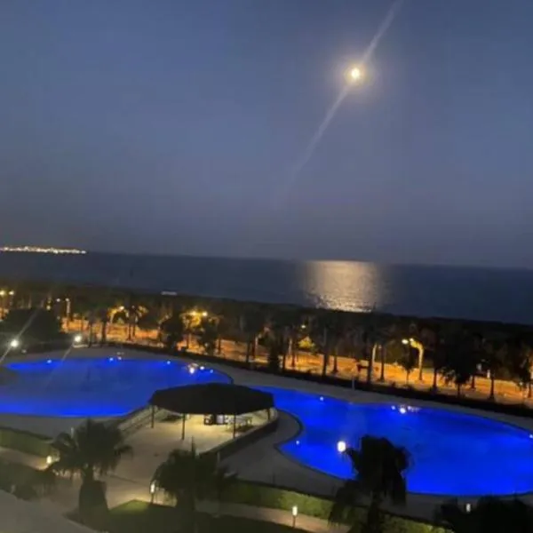 Primera linea de playa, hotel v destinaci Almerimar