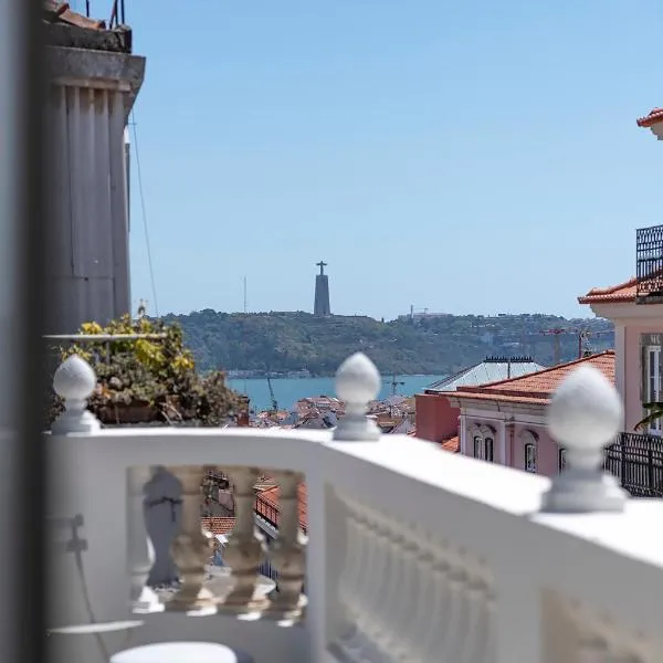 Montecarmo12 - Design Boutique Hotel, hotel di Lisbon