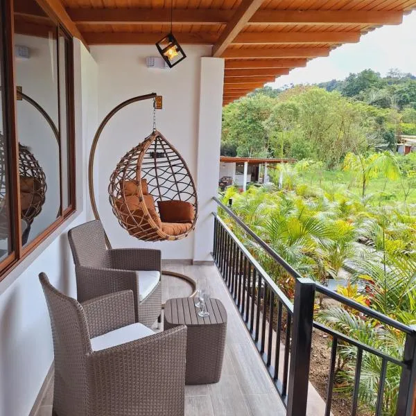 Royal River Suites & Spa Aparthotel，明多的飯店