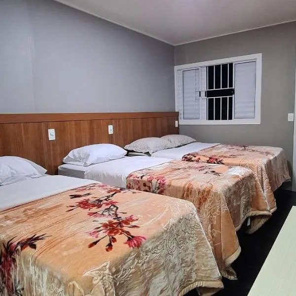 Locapart Hospedagens, hotel in Chapecó