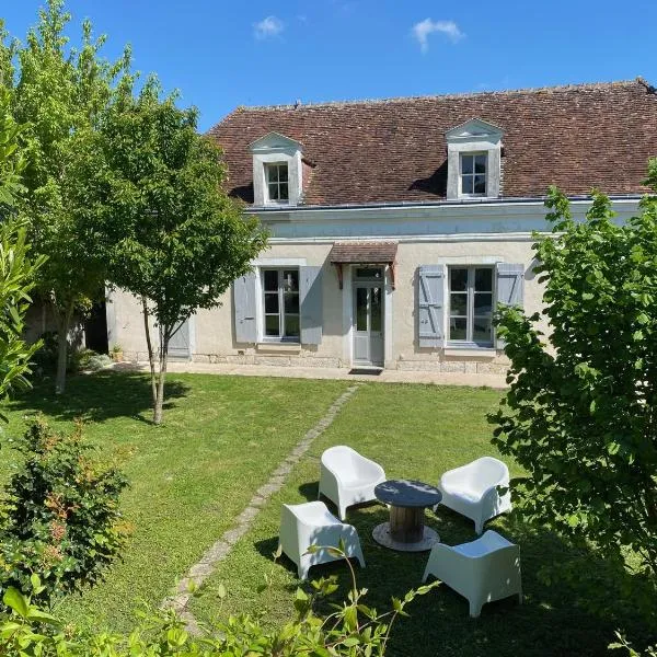 Clos des Chardons - Le Jardin, hotel en Saint-Aignan