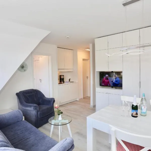 Haus Inselresidenz Strandburg Wohnung S302, hotel in Juist