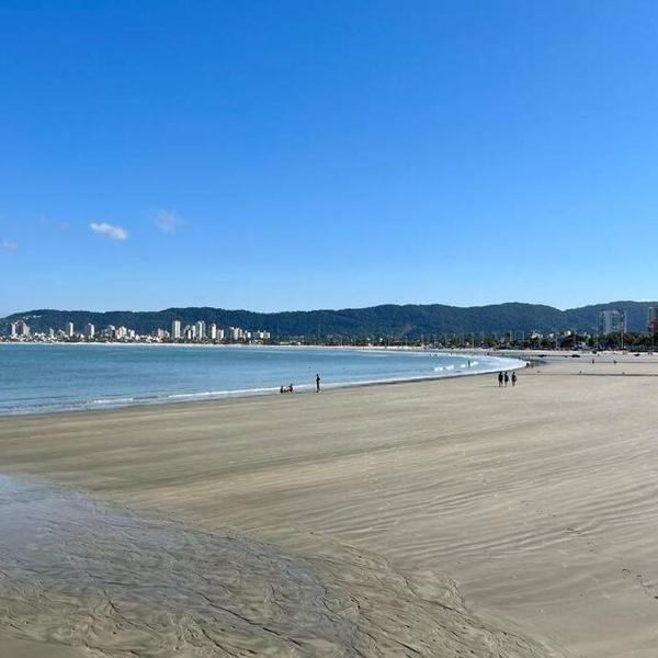 Apartamento confortavel Guaruja