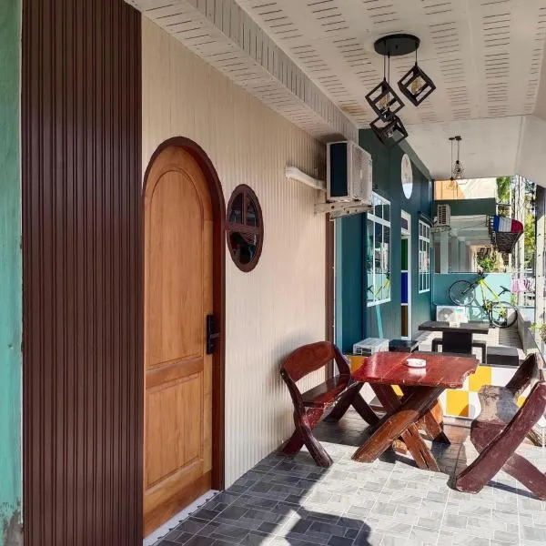 Patchara Home, hotel in Betong