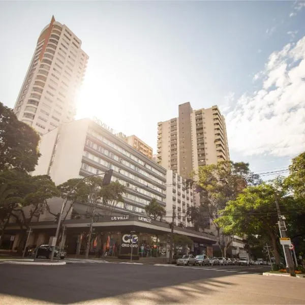 Hotel Deville Business Maringá, hotel v destinaci Maringá