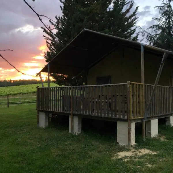 Tente Safari Eco Lodge 6 Personnes, hotel em Castillon-Debats