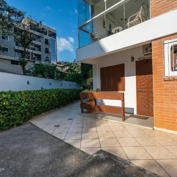 A36 - AP 05 - Maria Angélica - Apto na avenida - 01 dormitório