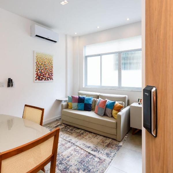 Moderno Quarto & Sala em Copacabana | MFB 76/203