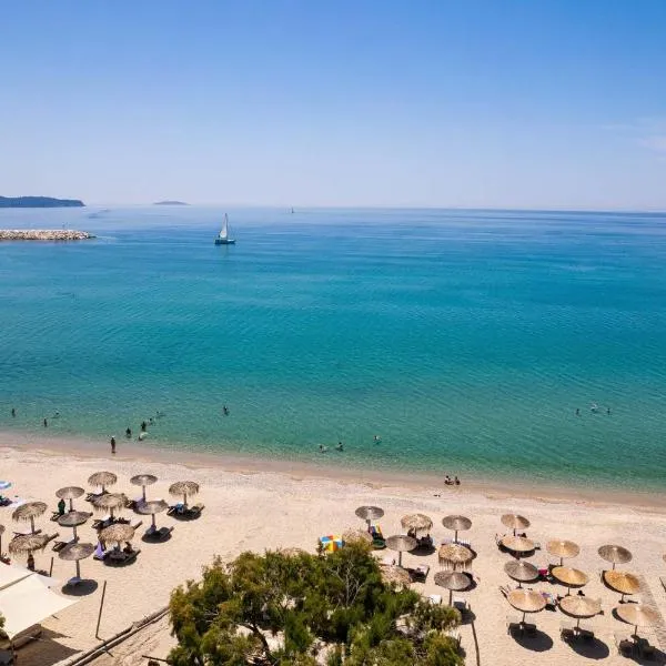 Castaway Suites - Studios Christos, hotel v destinaci Limenaria