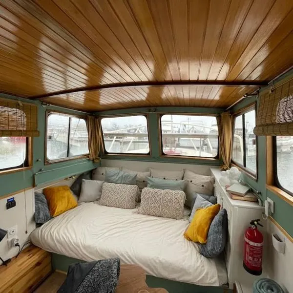 Péniche cocoun, khách sạn ở Valence