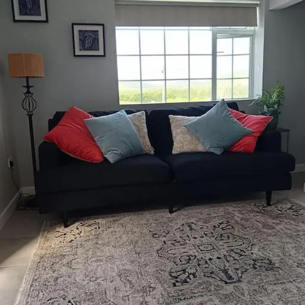 Dingle Escape -2 Bed -Sleeps 4, khách sạn ở Dingle