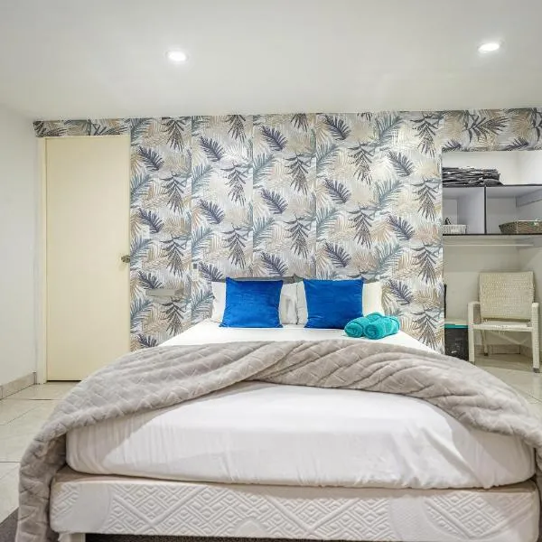 Peace vacation rental aruba, hotel v destinaci Palm-Eagle Beach