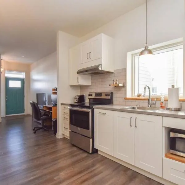 Modern apartment - 1 Bed, hotel in Caraquet