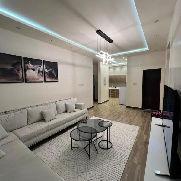 شقة طريق السودة, hotel en ‘Alabah