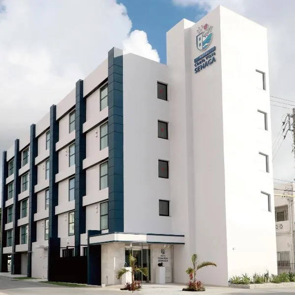 Hotel Chula Vista SENAGA -SEVEN Hotels and Resorts-, hotel v destinaci Naha