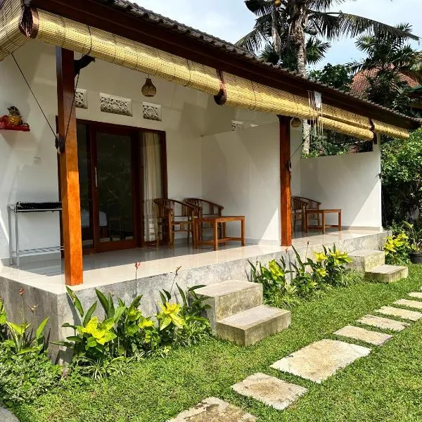 D'Janu Homestay, hotel in Sidemen