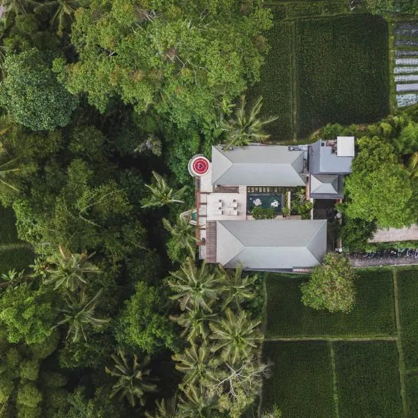 Suara Alam Ubud Villa by Ini Vie Hospitality, hotel v Ubudu