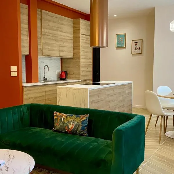 Appartement Baudelaire, 2 SDB, Lorient centre, Hotel in Lorient