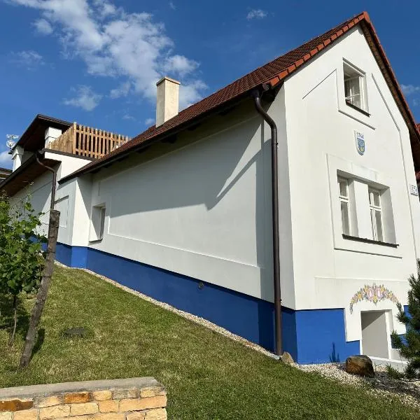 Nad Slováckým sklípkem, hotel v destinaci Tupesy