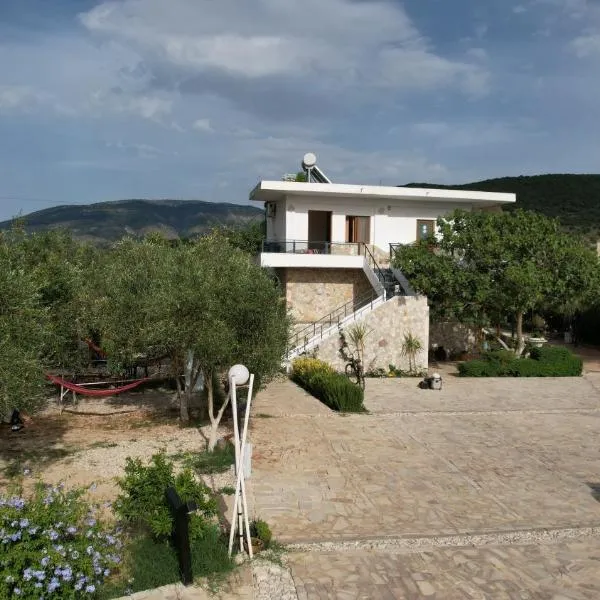 Garden Villa Lake Side & Glamping, hotel v destinaci Ksamil