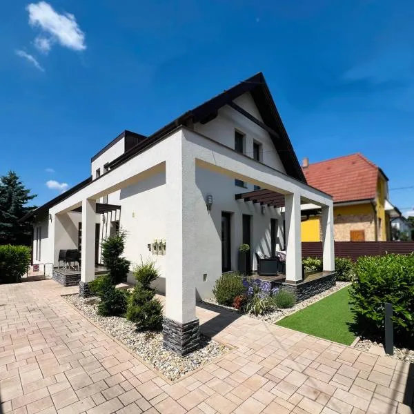 True Gem at the Airport by NeWave, hotel v Budapešti