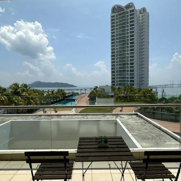 Southbay Seaview Condo A10 10minQueensbay 10minSpice, hotel in Bayan Lepas