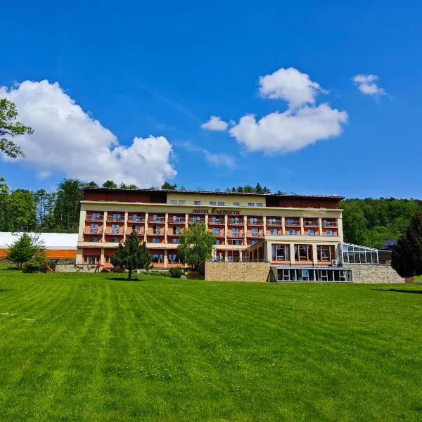 Wellness Resort Energetic, hotel v Rožnově pod Radhoštěm