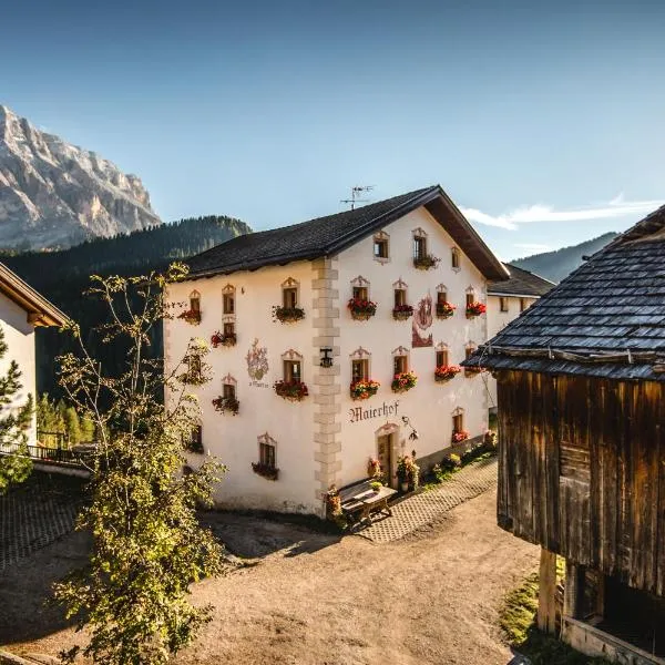 Maierhof, hotel v destinaci La Valle