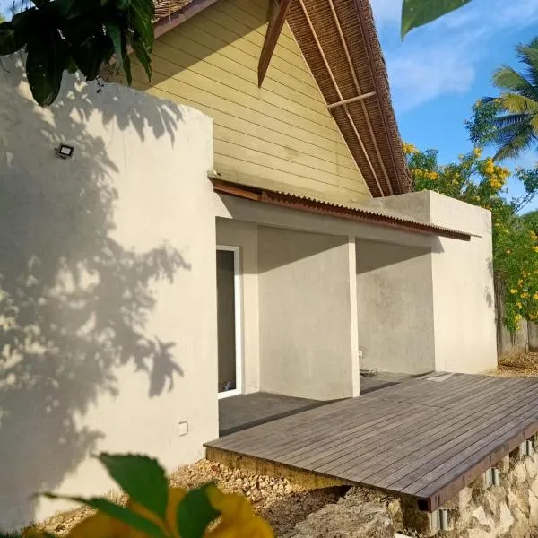 Dwalungan Riverside Villa, hotell i Batukaras