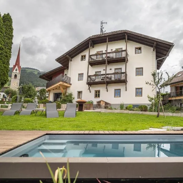 Residence Grünbacher, hotel em Issengo