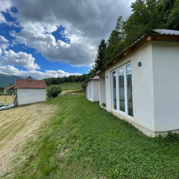 Oazaa Retreat, hotel in Gusinje