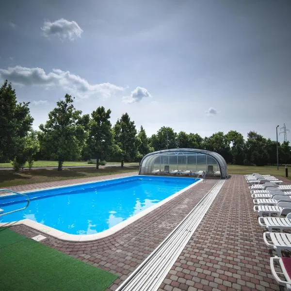Hotel Ovit, hotel v destinácii Keszthely
