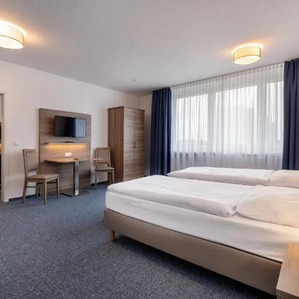 Hotel & Gästehaus Rostock Lütten Klein, hotel v Rostocku