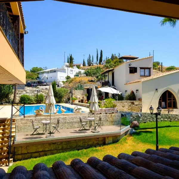 Traditional House Agia Varvara Village, hotell sihtkohas Ayvaryara